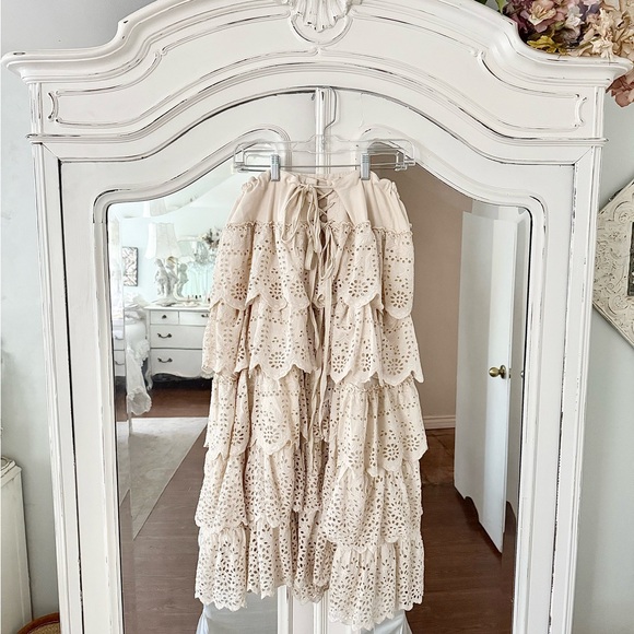 Magnolia Pearl Eyelet Angelique Skirt - Picture 4 of 8